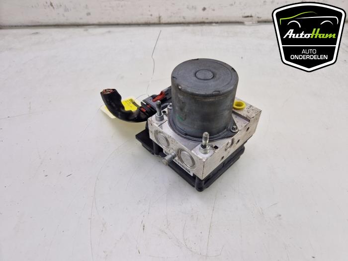Gebruikte ABS Pomp Audi A4 Avant (B7) 2.0 TFSI 20V Quattro Prijs € 50,00 Margeregeling aangeboden door AutoHam