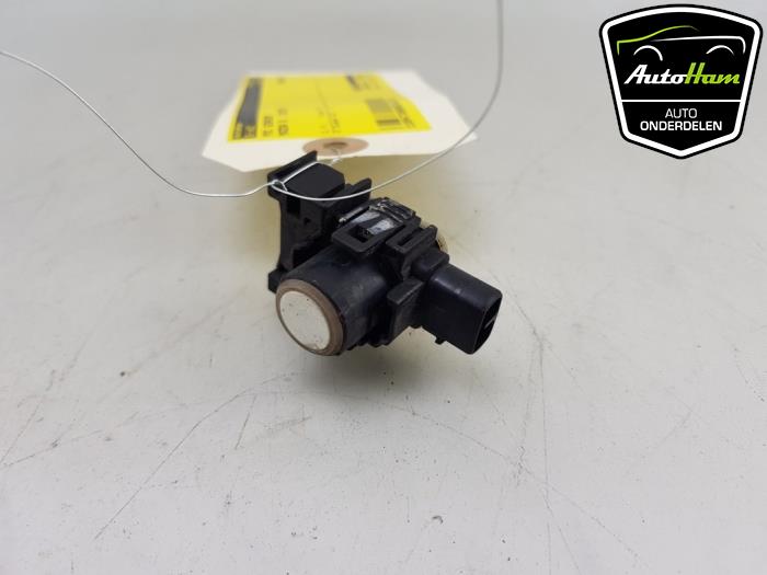 PDC Sensor van een Mazda 6 (GJ/GH/GL) 2.2 SkyActiv-D 150 16V 2015