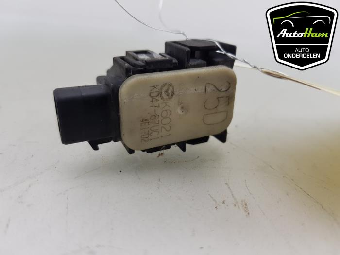 PDC Sensor van een Mazda 6 (GJ/GH/GL) 2.2 SkyActiv-D 150 16V 2015