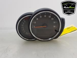 Gebruikte Cockpit Mini Mini (F55) 1.5 12V Cooper Prijs € 25,00 Margeregeling aangeboden door AutoHam