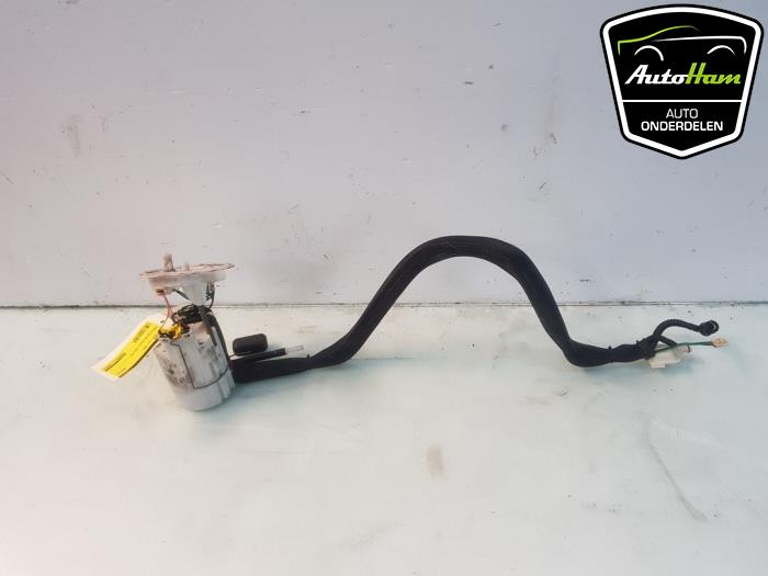Gebruikte Tank element Pomp BMW 5 serie Touring (E61) 525i 24V Prijs € 50,00 Margeregeling aangeboden door AutoHam