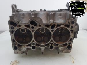 Gebruikte Cilinderkop Audi A4 Cabriolet (B6) 2.4 V6 30V Prijs € 250,00 Margeregeling aangeboden door AutoHam