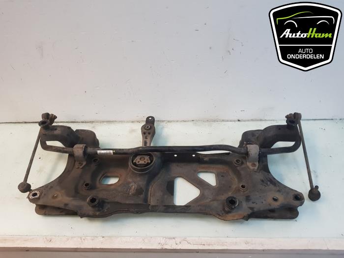 Gebruikte Subframe Volkswagen Jetta IV (162/16A) 1.4 TSI Hybrid 16V Prijs € 100,00 Margeregeling aangeboden door AutoHam