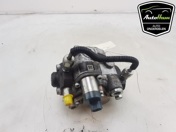 Gebruikte Brandstofpomp Mechanisch Mazda 6 (GJ/GH/GL) 2.2 SkyActiv-D 150 16V Prijs € 175,00 Margeregeling aangeboden door AutoHam