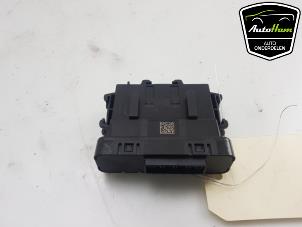 Gebruikte Gateway module Dacia Sandero III 1.0 TCe 90 12V Prijs € 50,00 Margeregeling aangeboden door AutoHam