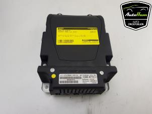 Gebruikte Head-up display Peugeot 3008 I (0U/HU) 1.6 16V THP 150 Prijs € 95,00 Margeregeling aangeboden door AutoHam