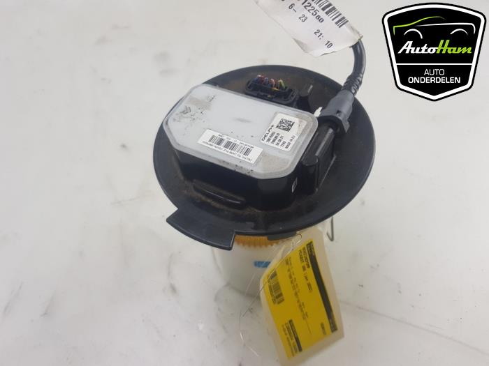Gebruikte Tank element Pomp Peugeot 308 (F3/FB/FH/FM/FP) 1.6 16V HYbrid 225 Prijs € 95,00 Margeregeling aangeboden door AutoHam