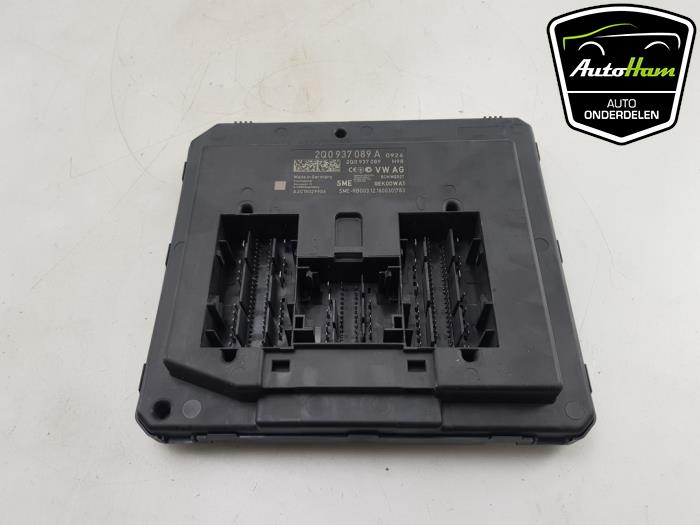Gebruikte Module Bodycontrol Volkswagen Polo VI (AW1) 1.0 MPI 12V Prijs € 75,00 Margeregeling aangeboden door AutoHam