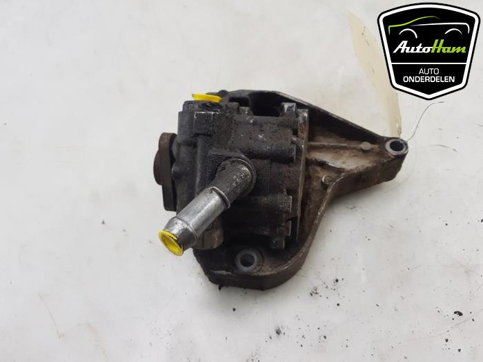 Gebruikte Servopomp BMW 1 serie (E87/87N) 118d 16V Prijs € 40,00 Margeregeling aangeboden door AutoHam