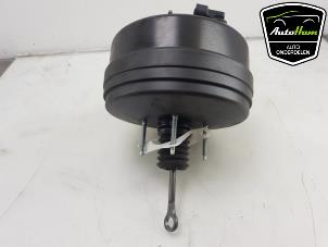 Gebruikte Rembekrachtiger Ford Transit 2.0 TDCi 16V Eco Blue 170 Prijs € 45,00 Margeregeling aangeboden door AutoHam