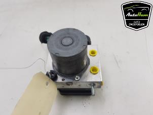 Gebruikte ABS Pomp Ford Transit 2.0 TDCi 16V Eco Blue 170 Prijs € 125,00 Margeregeling aangeboden door AutoHam