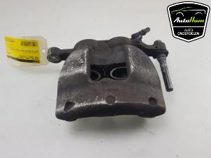 Gebruikte Remklauw (Tang) links-voor Ford Transit 2.0 TDCi 16V Eco Blue 170 Prijs € 50,00 Margeregeling aangeboden door AutoHam