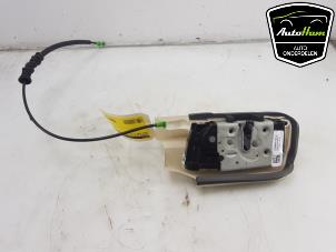 Gebruikte Portierslot Mechaniek 4Deurs rechts-voor Tesla Model 3 Long Range AWD 75 kWh Prijs € 51,43 Inclusief btw aangeboden door AutoHam