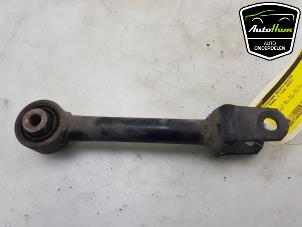 Gebruikte Reactiestang rechts-achter Tesla Model 3 Long Range AWD 75 kWh Prijs € 25,00 Inclusief btw aangeboden door AutoHam