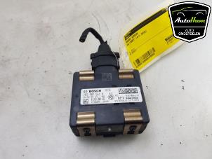 Gebruikte Radar sensor Volkswagen Caddy IV 2.0 TDI 150 Prijs € 225,00 Margeregeling aangeboden door AutoHam