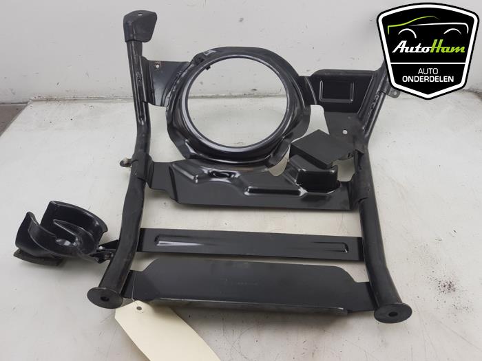 Gebruikte Subframe Volkswagen Golf VII (AUA) 1.4 GTE 16V Prijs € 65,00 Margeregeling aangeboden door AutoHam