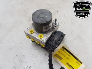 Gebruikte ABS Pomp Alfa Romeo MiTo (955) 1.4 Turbo Multi Air 16V Prijs € 45,00 Margeregeling aangeboden door AutoHam