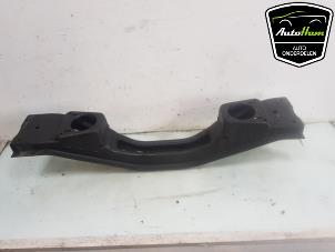 Gebruikte Subframe Ford Transit 2.0 TDCi 16V Eco Blue 130 RWD Prijs € 95,00 Margeregeling aangeboden door AutoHam