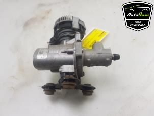 Gebruikte Hoofdremcilinder Volkswagen Golf VII (AUA) 1.4 GTE 16V Prijs € 150,00 Margeregeling aangeboden door AutoHam