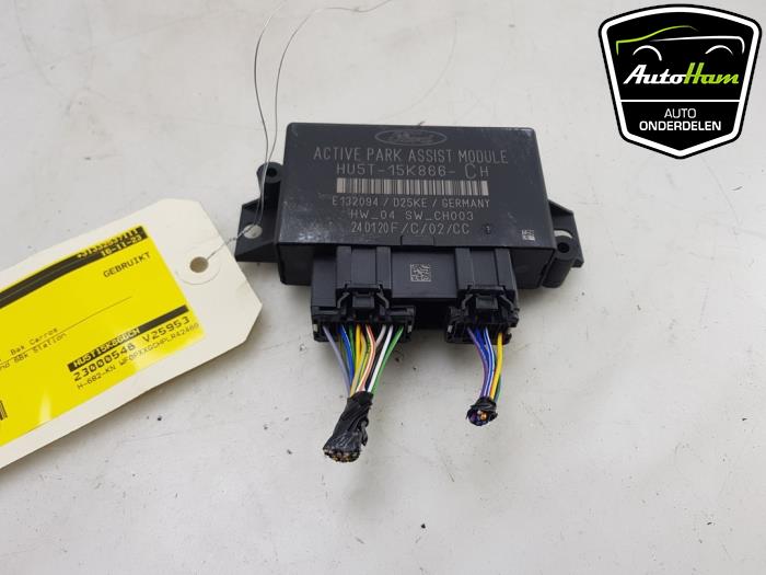 PDC Module van een Ford Focus 4 Wagon 1.0 Ti-VCT EcoBoost 12V 125 2020