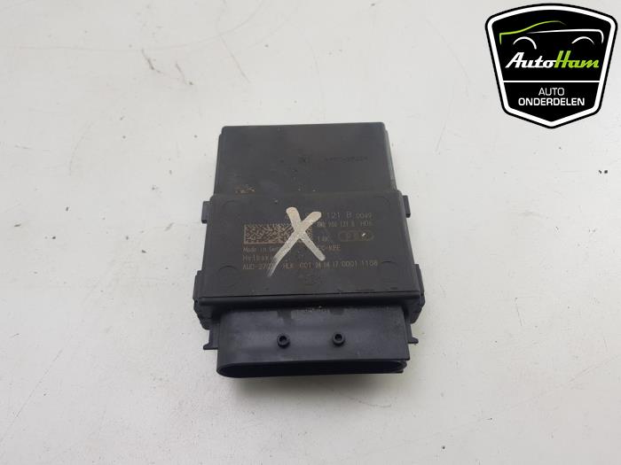 Gebruikte Brandstofpomp module Audi A4 Avant (B9) 3.0 TDI V6 24V Prijs € 40,00 Margeregeling aangeboden door AutoHam