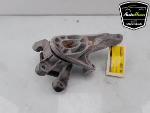 Gebruikte Motorrubber Mini Mini Open (R57) 1.6 16V Cooper S Prijs € 15,00 Margeregeling aangeboden door AutoHam