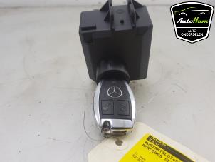Gebruikte Sleutel + Contactslot Mercedes GLA (156.9) 1.6 180 16V Prijs € 100,00 Margeregeling aangeboden door AutoHam