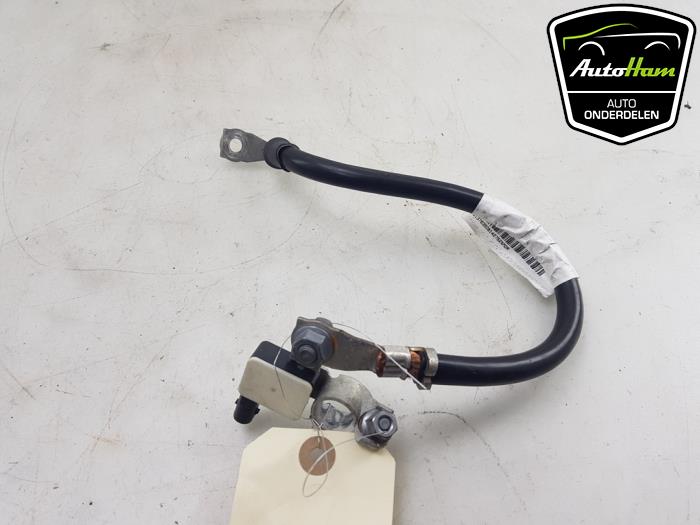 Gebruikte Accu sensor Volvo XC90 II 2.0 D5 16V AWD Prijs € 20,00 Margeregeling aangeboden door AutoHam