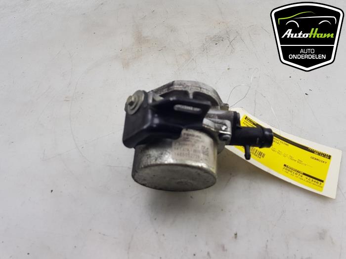 Gebruikte Vacuumpomp Rembekrachtiging Renault Clio IV (5R) 1.5 Energy dCi 90 FAP Prijs € 25,00 Margeregeling aangeboden door AutoHam