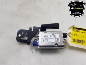 Gebruikte USB module BMW 5 serie Touring (G31) 530d 3.0 TwinPower Turbo 24V Prijs € 40,00 Margeregeling aangeboden door AutoHam