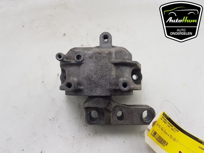 Gebruikte Versnellingsbak Steun Volkswagen Caddy III (2KA,2KH,2CA,2CH) 1.6 TDI 16V Prijs € 15,00 Margeregeling aangeboden door AutoHam