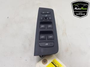 Gebruikte Raam schakelaar elektrisch Volvo V40 (MV) 2.0 D4 16V Prijs € 25,00 Margeregeling aangeboden door AutoHam