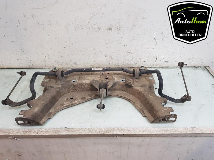 Gebruikte Subframe Renault Clio IV (5R) 0.9 Energy TCE 90 12V Prijs € 40,00 Margeregeling aangeboden door AutoHam