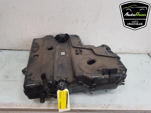 Gebruikte Adblue tank Volkswagen Transporter T6 2.0 TDI 150 Prijs € 302,50 Inclusief btw aangeboden door AutoHam