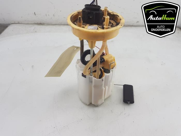 Gebruikte Tank element Pomp Volkswagen Caddy IV 2.0 TDI 102 Prijs € 50,00 Margeregeling aangeboden door AutoHam