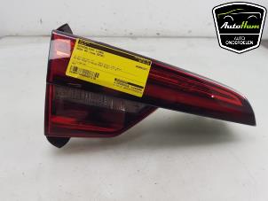 Gebruikte Achterlicht links Audi A4 Avant (B9) 2.0 TDI 16V Prijs € 120,00 Margeregeling aangeboden door AutoHam