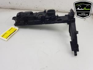 Gebruikte Kleppendeksel Ford Transit Connect (PJ2) 1.6 TDCi 16V 95 Prijs € 40,00 Margeregeling aangeboden door AutoHam