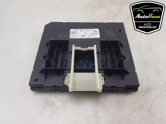Gebruikte Computer Body Control Volkswagen Golf VIII (CD1) 1.5 TSI BlueMotion 16V Prijs € 150,00 Margeregeling aangeboden door AutoHam