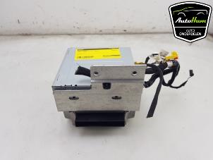 Gebruikte Radio module Tesla Model X 100X Prijs € 114,95 Inclusief btw aangeboden door AutoHam