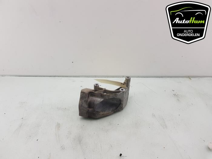 Gebruikte Motorrubber Opel Zafira Tourer (P12) 1.6 CDTI 16V ecoFLEX 136 Prijs € 15,00 Margeregeling aangeboden door AutoHam