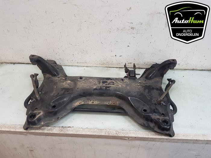 Gebruikte Subframe Peugeot 5008 I (0A/0E) 1.6 HDiF 16V Prijs € 35,00 Margeregeling aangeboden door AutoHam