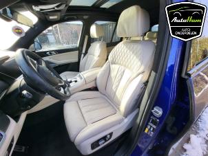 Gebruikte Interieur Bekledingsset BMW X5 (G05) xDrive 45 e iPerformance 3.0 24V Prijs op aanvraag aangeboden door AutoHam