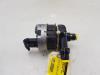Extra waterpomp van een BMW X5 (G05) xDrive 45 e iPerformance 3.0 24V 2022
