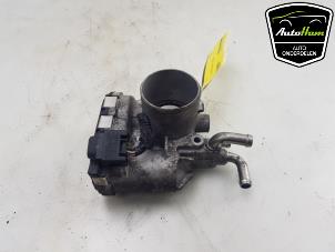 Gebruikte Gasklephuis Hyundai i20 (GBB) 1.2i 16V Prijs € 50,00 Margeregeling aangeboden door AutoHam