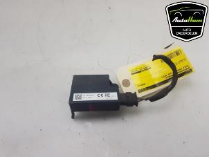 Gebruikte Bandenspanning module Tesla Model 3 Long Range AWD 75 kWh Prijs € 18,15 Inclusief btw aangeboden door AutoHam