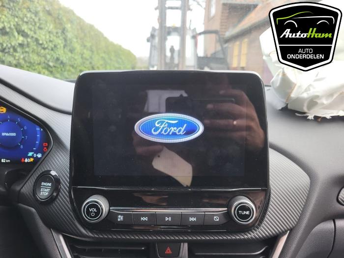Gebruikte Display Interieur Ford Puma 1.0 Ti-VCT EcoBoost 12V Prijs € 175,00 Margeregeling aangeboden door AutoHam
