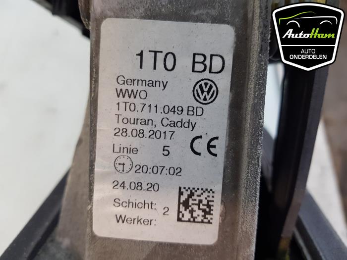 Schakelmechaniek van een Volkswagen Caddy IV 2.0 TDI 75 2020