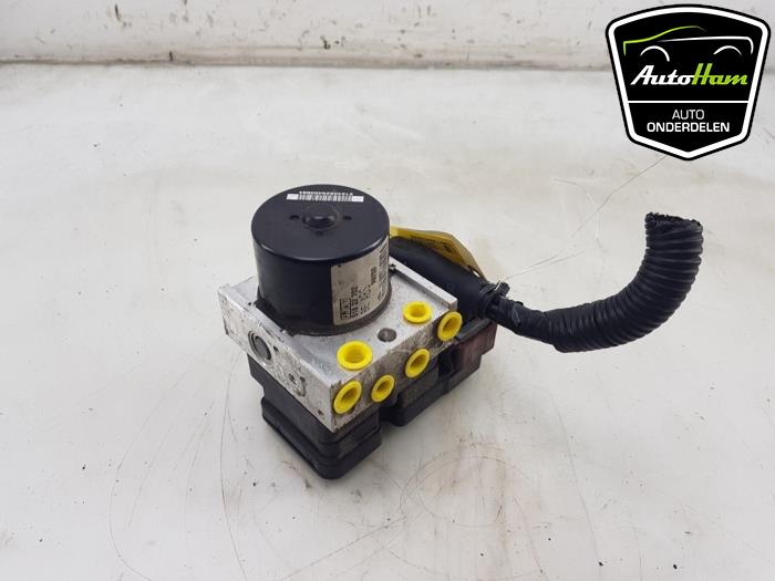 Gebruikte ABS Pomp Fiat Doblo Cargo (223) 1.3 D 16V Multijet DPF Prijs € 125,00 Margeregeling aangeboden door AutoHam