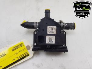 Gebruikte Extra waterpomp Tesla Model X 100X Prijs € 36,30 Inclusief btw aangeboden door AutoHam