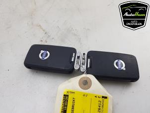 Gebruikte Sleutel Volvo V60 I (FW/GW) 1.6 T3 16V Prijs € 75,00 Margeregeling aangeboden door AutoHam